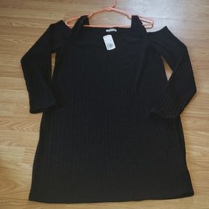 BOTTLETTE BLACK OPEN SHOULDERS DRESS